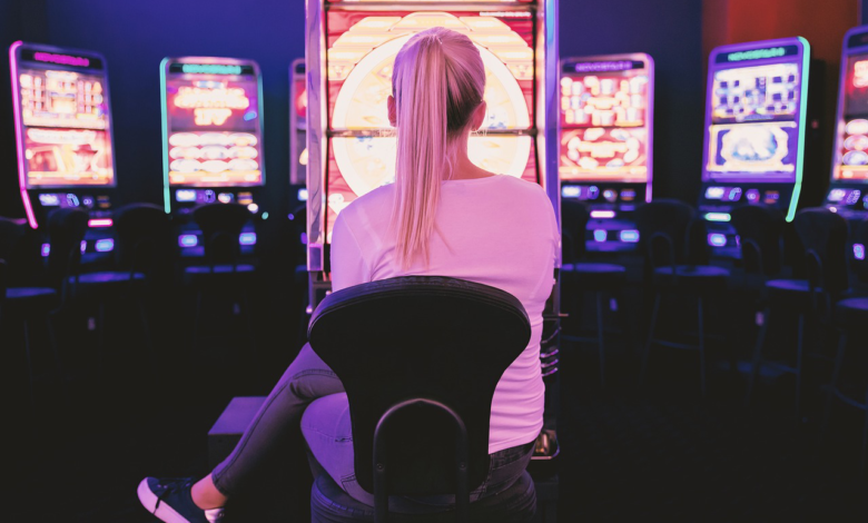 Betting on Fun: The Unstoppable Popularity of Online Casinos